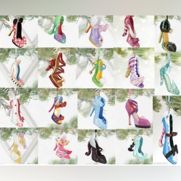 Brand New Disney Parks ‘CINDERELLA’ Runway Shoe Ornament - Picture 5 of 5